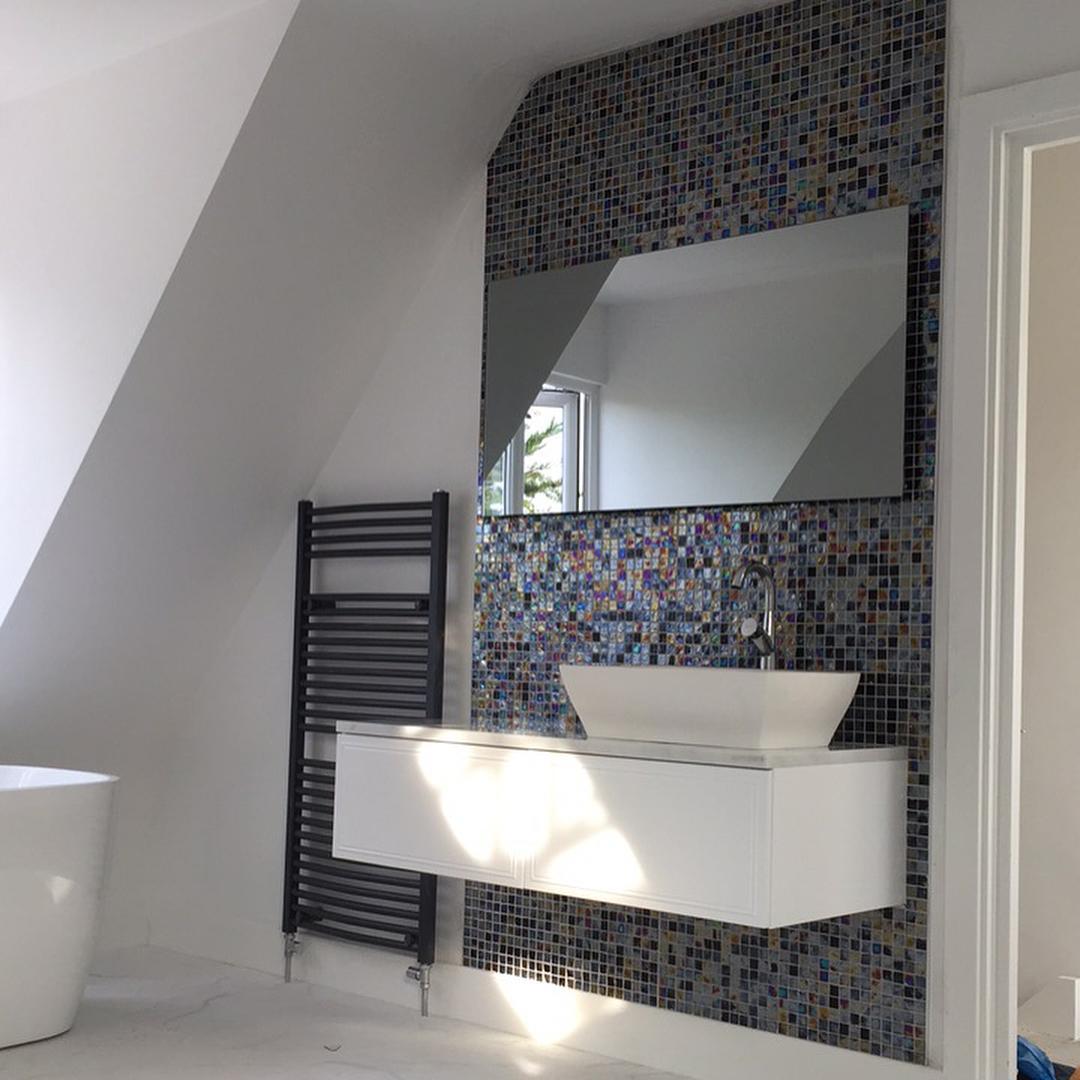 Spatial Bathroom